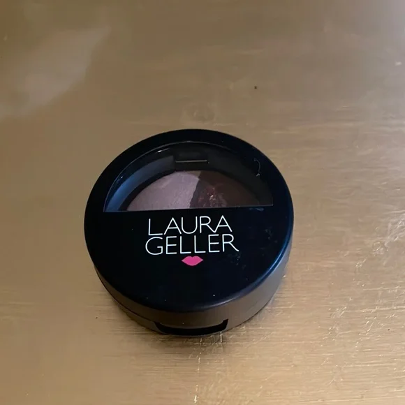 Laura Geller Baked Eye Shadow Duo - Picture 2 of 3